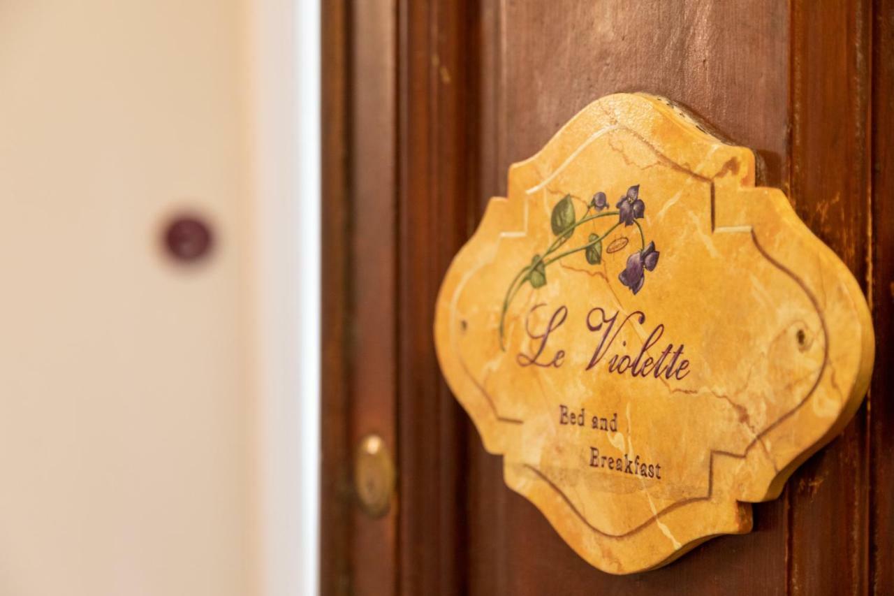 Le Violette 2*